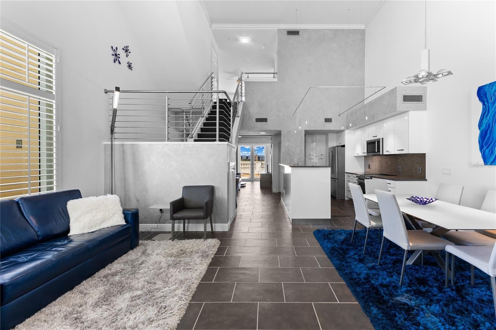 Property Photo:  800 N Tamiami Trail 321A  FL 34236 