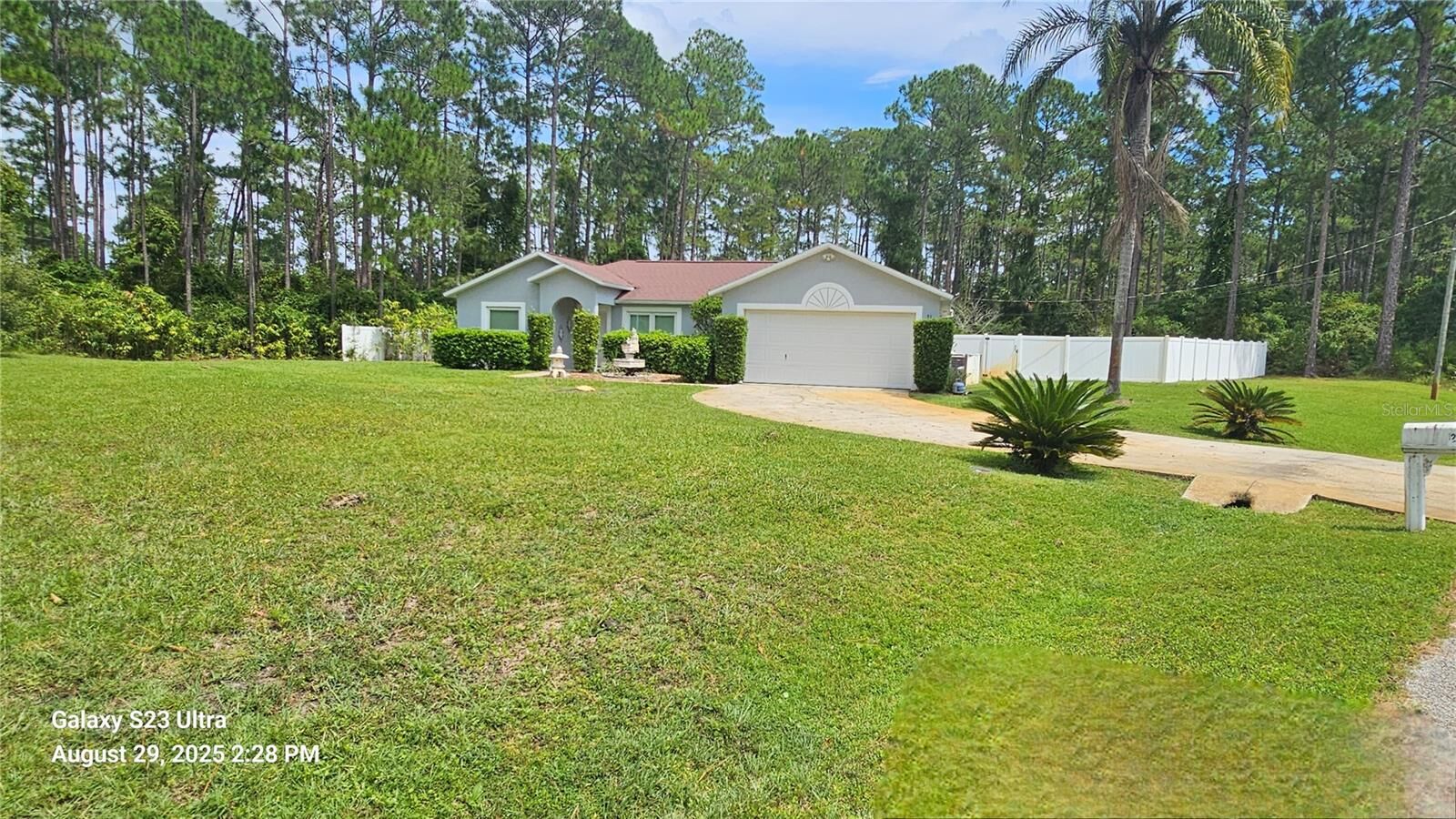 Property Photo:  21 Lloleeta Path  FL 32164 