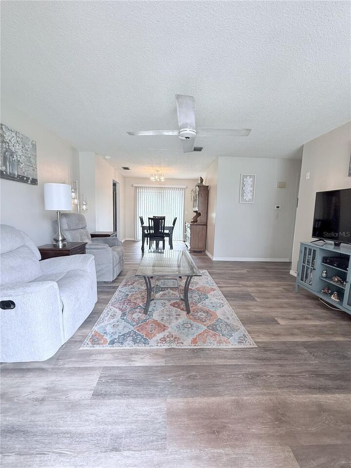 Property Photo: 4115 E Okara Road FL 33617