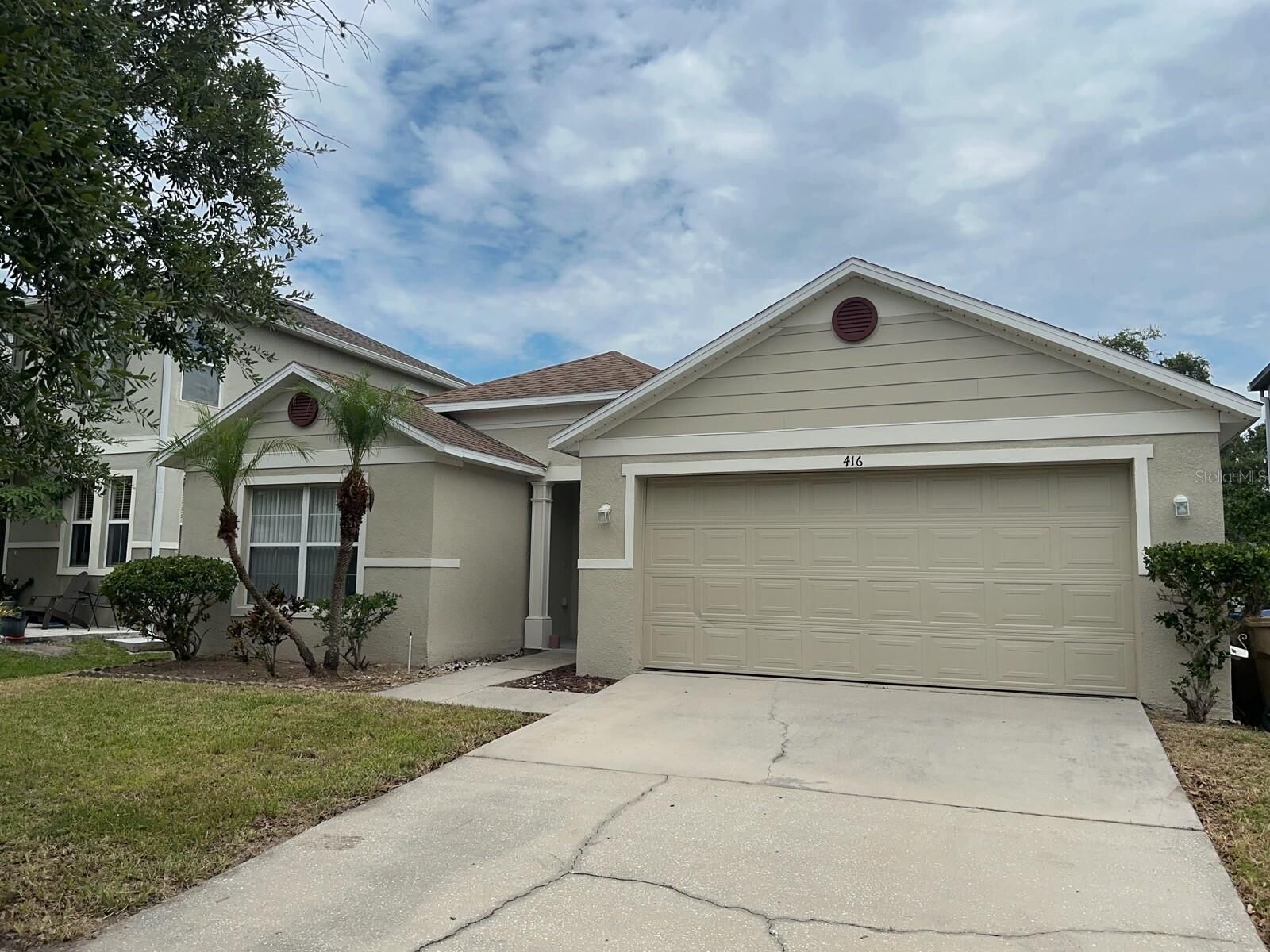 Property Photo: 416 Janice Kay Place FL 34744