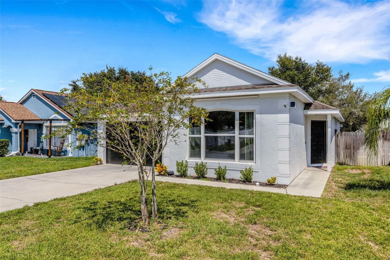 Property Photo:  3622 Huntwicke Boulevard  FL 33837 