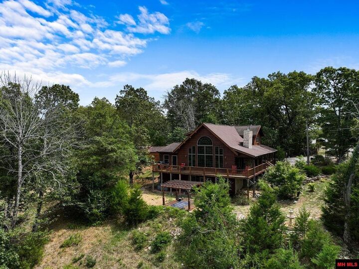 Property Photo:  15 Victoria Lane  AR 72537 