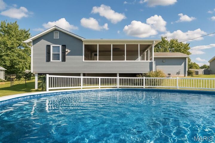 Property Photo: 2925 Nantwich Lane MO 63301