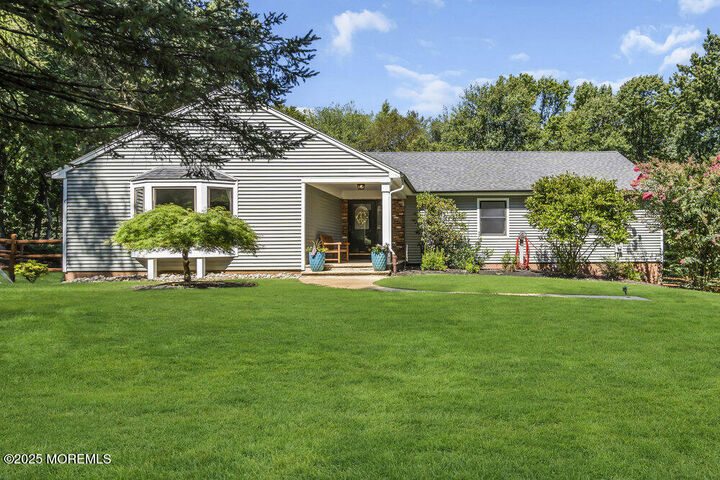 105 University Drive  Middletown NJ 07748 photo