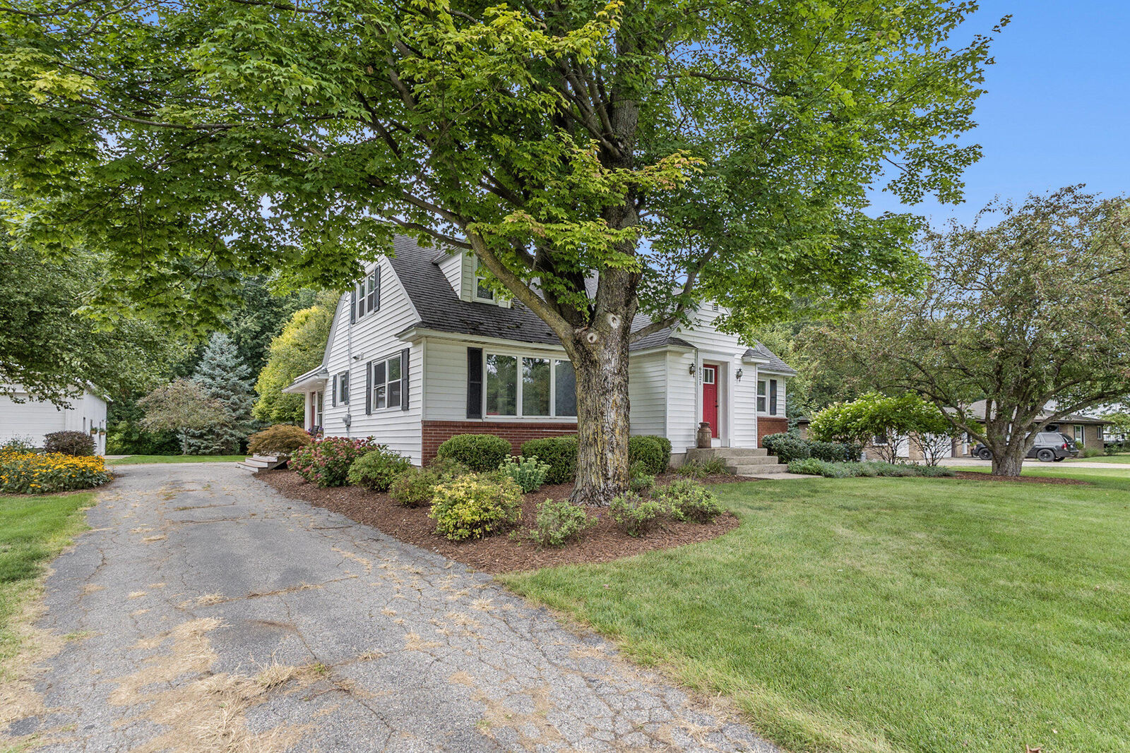 Property Photo:  6521 96th Avenue  MI 49464 