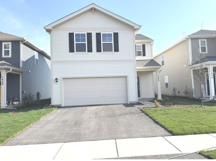 Property Photo: 1469 Grand Tetons Drive IL 60140