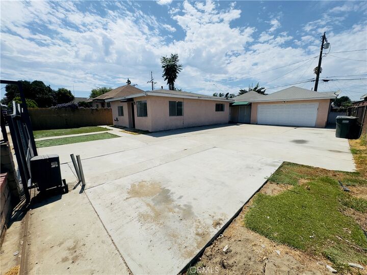Property Photo:  4127 Maris Avenue  CA 90660 
