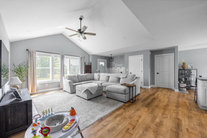 Property Photo:  26 Knoll Crest Drive  ME 04401 