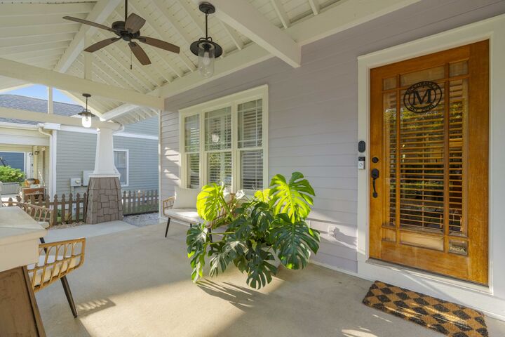 Property Photo:  1415 Fatherland St  TN 37206 