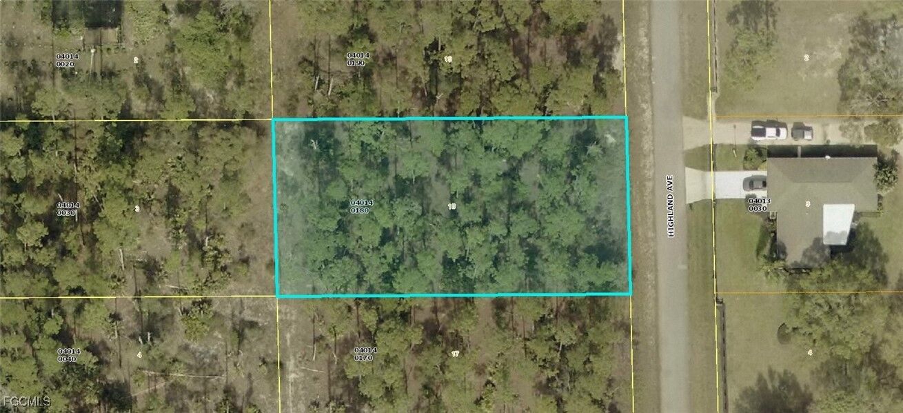 Property Photo:  1715 Highland Avenue  FL 33972 