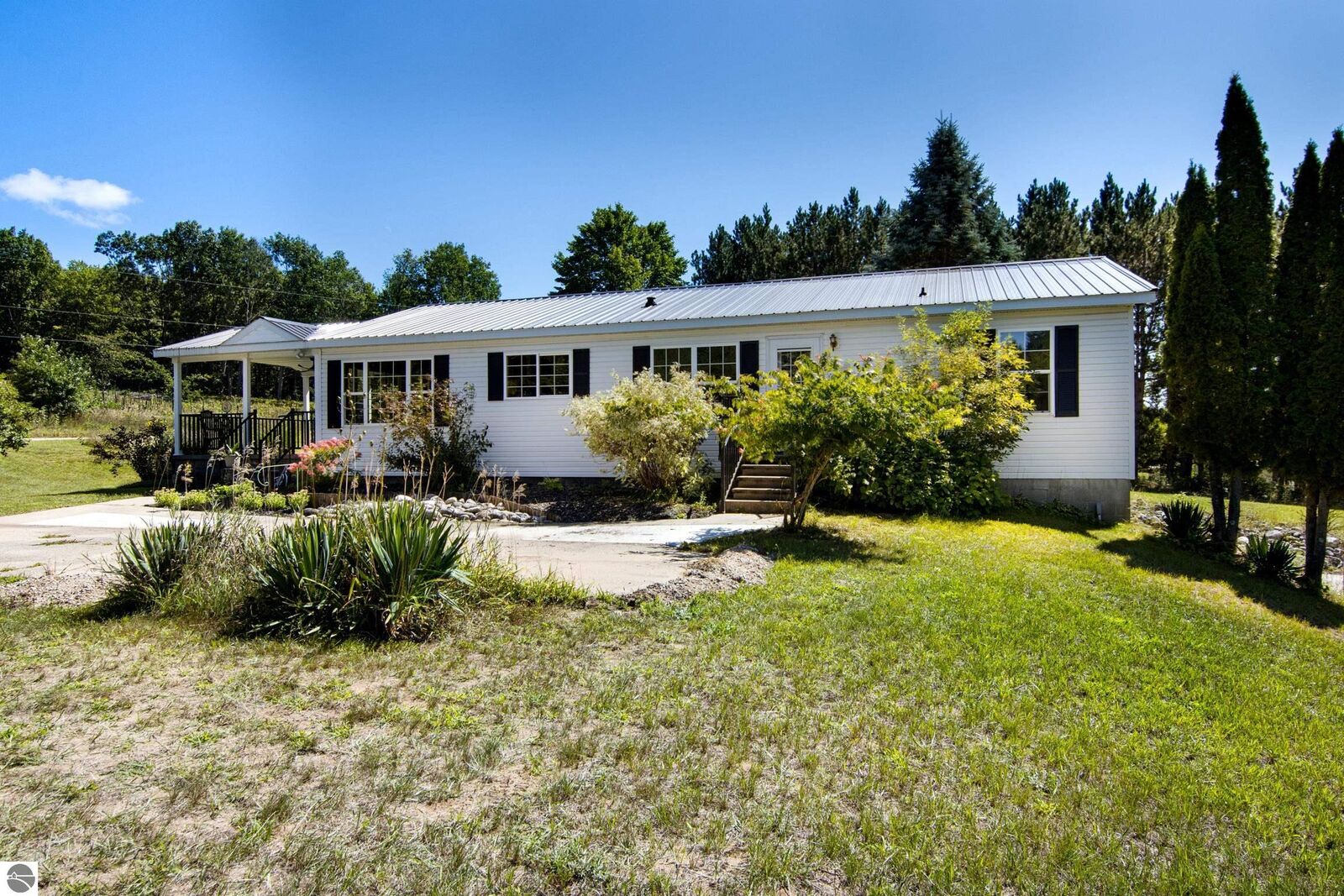 Property Photo:  8521 W 28 Road  MI 49638 
