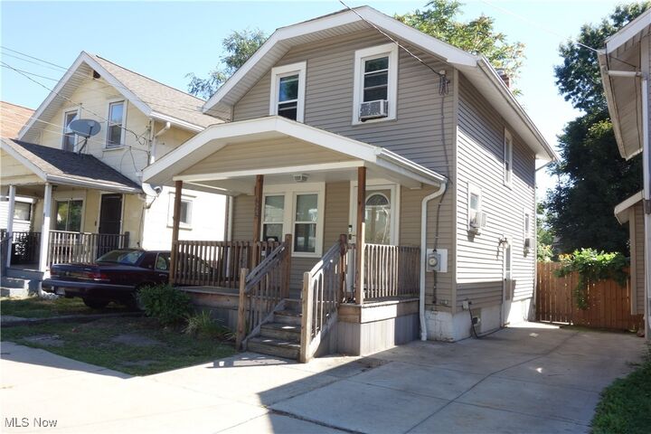 Property Photo:  685 Brown Street  OH 44311 