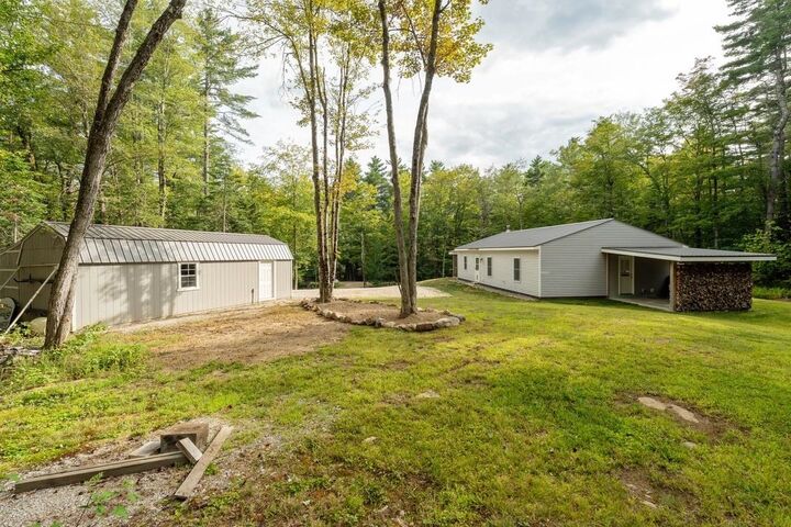 Property Photo: 286 Presidential Drive NH 03280