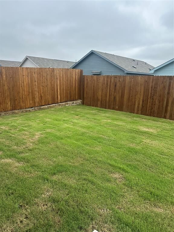 Property Photo:  2107 Spartan Drive  TX 75114 