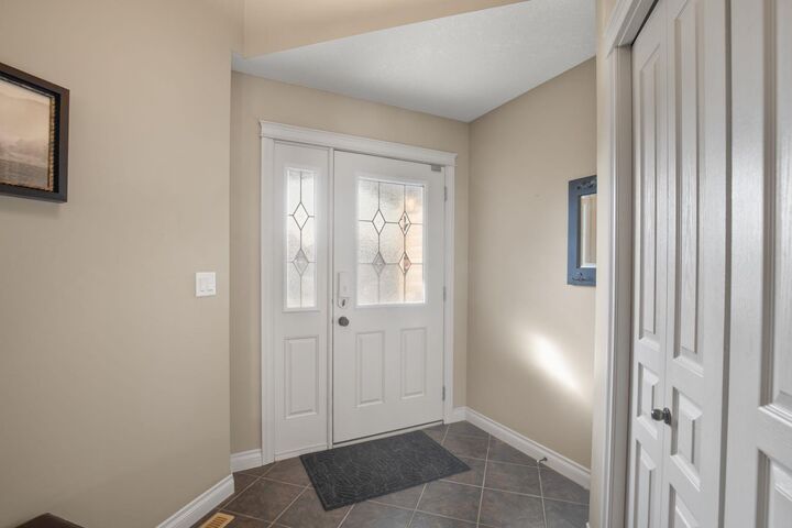 Property Photo: 87 Valentine Crescent AB T4R 0G1