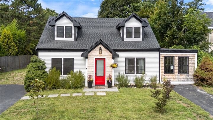 Property Photo:  4 Hanover Street  MA 01951 