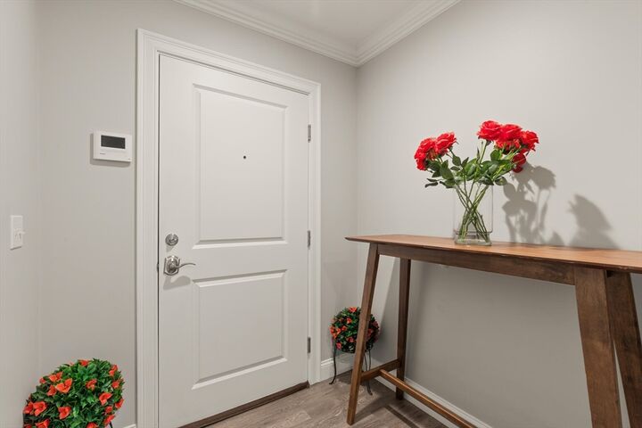 Property Photo:  181 South Franklin St. 102  MA 02343 