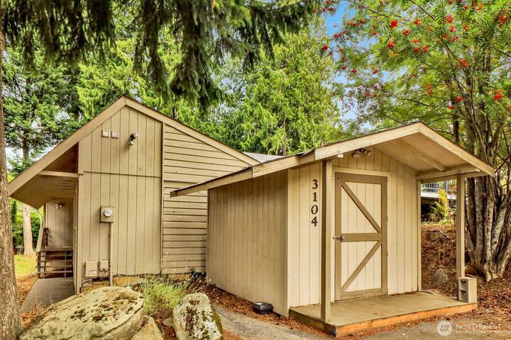 3104  Wilson Avenue  Bellingham WA 98225 photo
