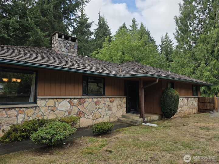 Property Photo: 401 Fairway Drive WA 98550