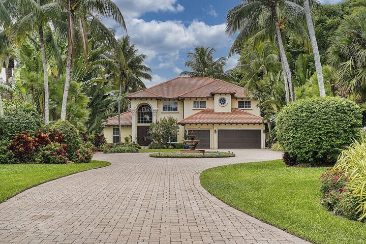 Property Photo: 6297 Pine Drive FL 33462