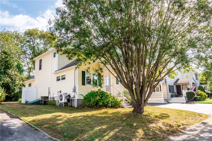 Property Photo:  17 Westside Road  RI 02879 