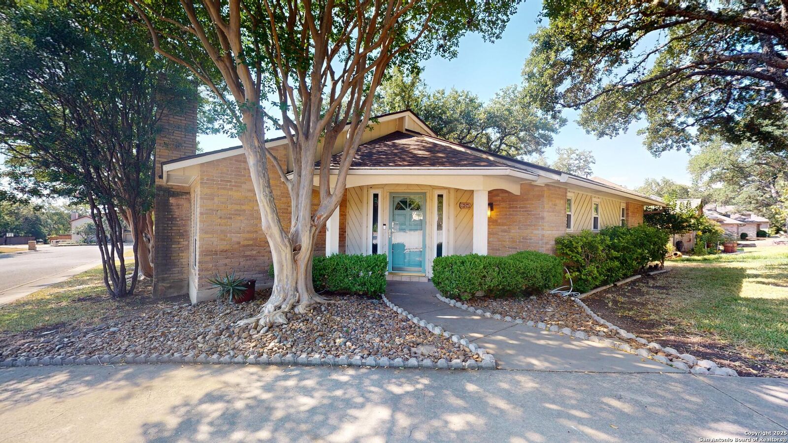 Property Photo: 13426 Rockhampton TX 78232