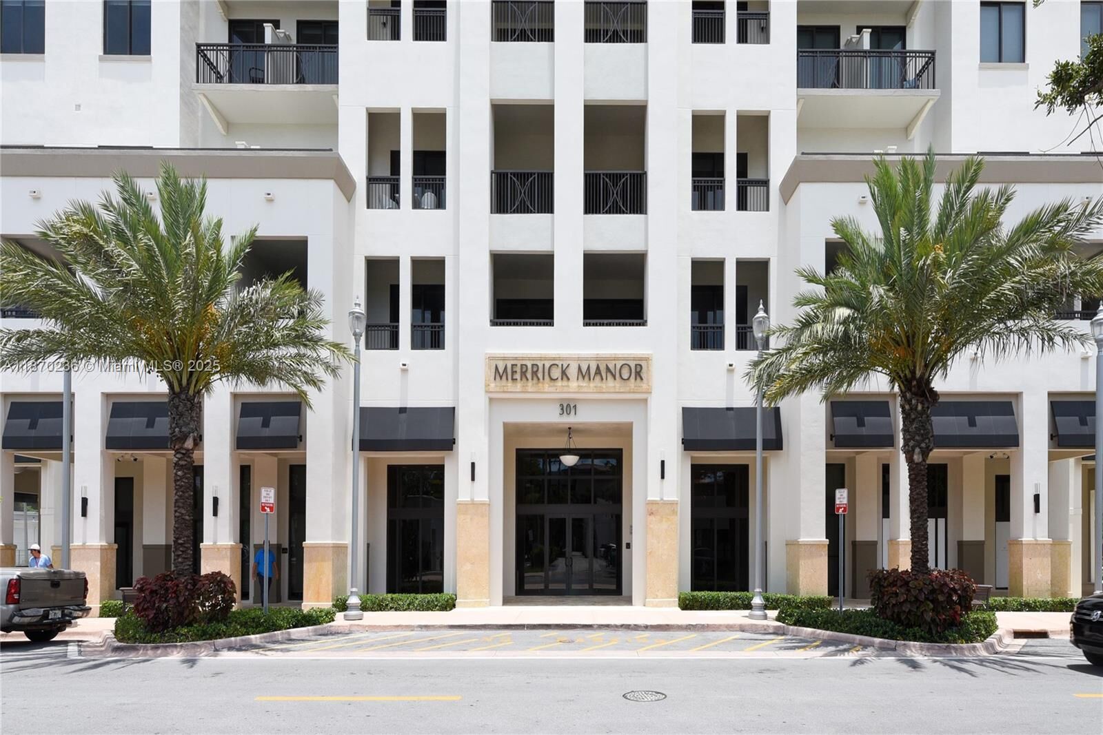 Property Photo: 301 Altara Ave 619 FL 33146