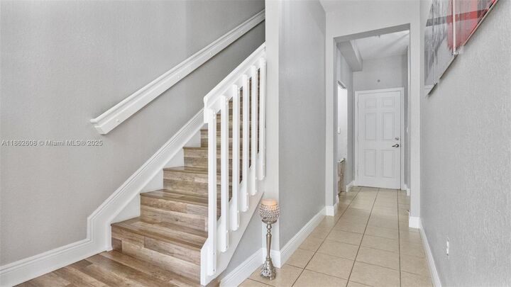 Property Photo: 2547 SW 119th Ter FL 33025