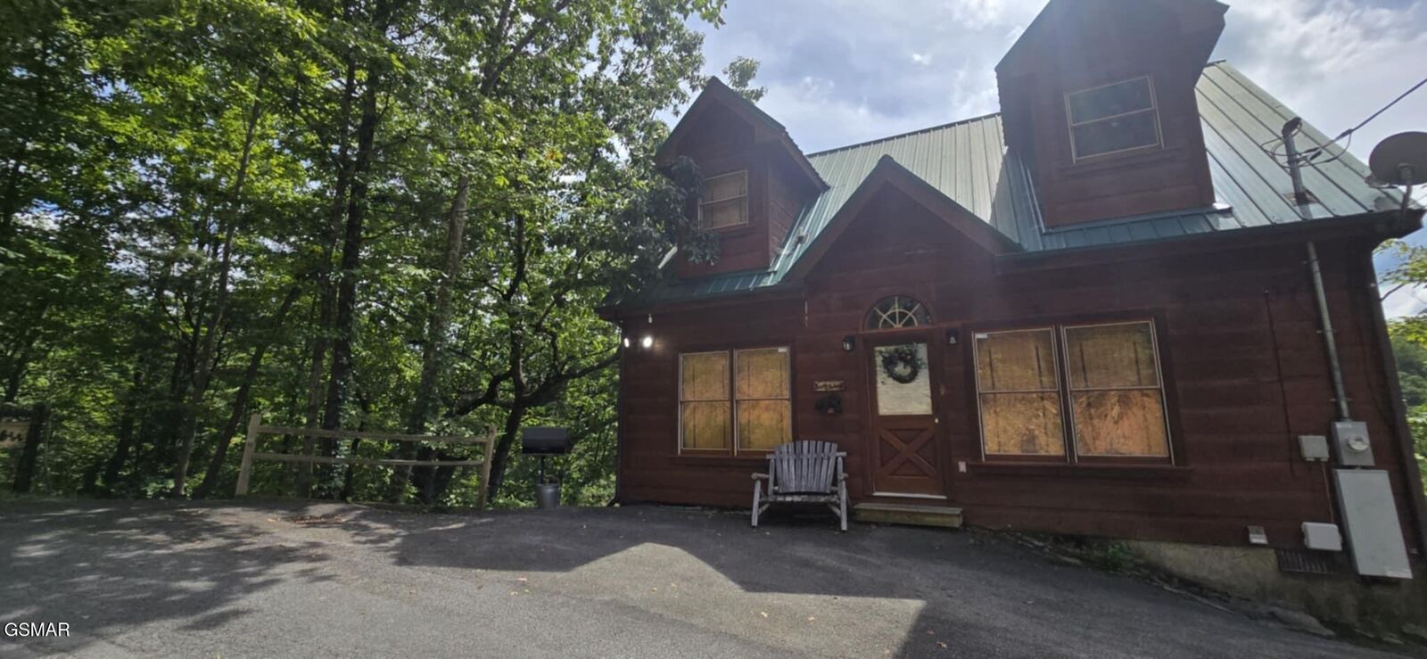 Property Photo:  806 Ski View Lane  TN 37876 