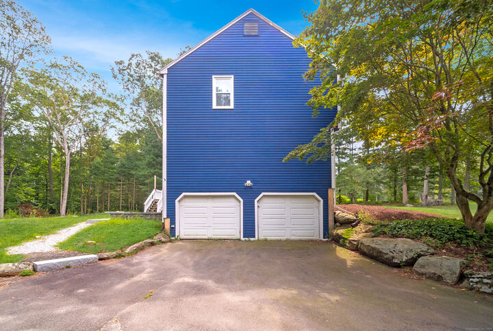 Property Photo: 44 Olde Orchard Road CT 06413