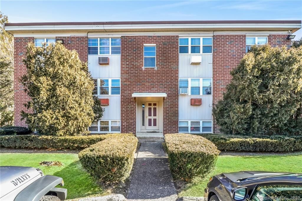 Property Photo:  3 Belair Drive 3  CT 06776 