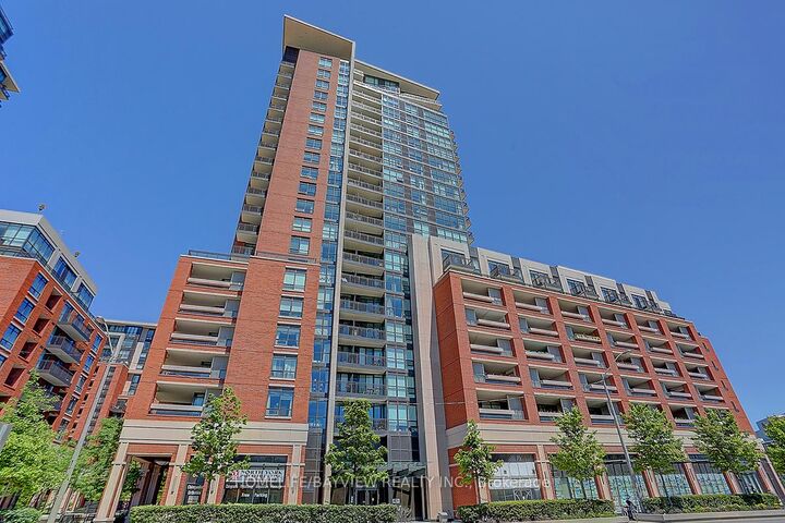 Property Photo: 800 Lawrence Avenue W 1723 ON M6A 0B1