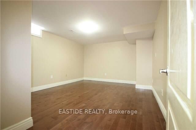 Property Photo:  27 Glenbury Drive Bsmt  ON L4J 7X5