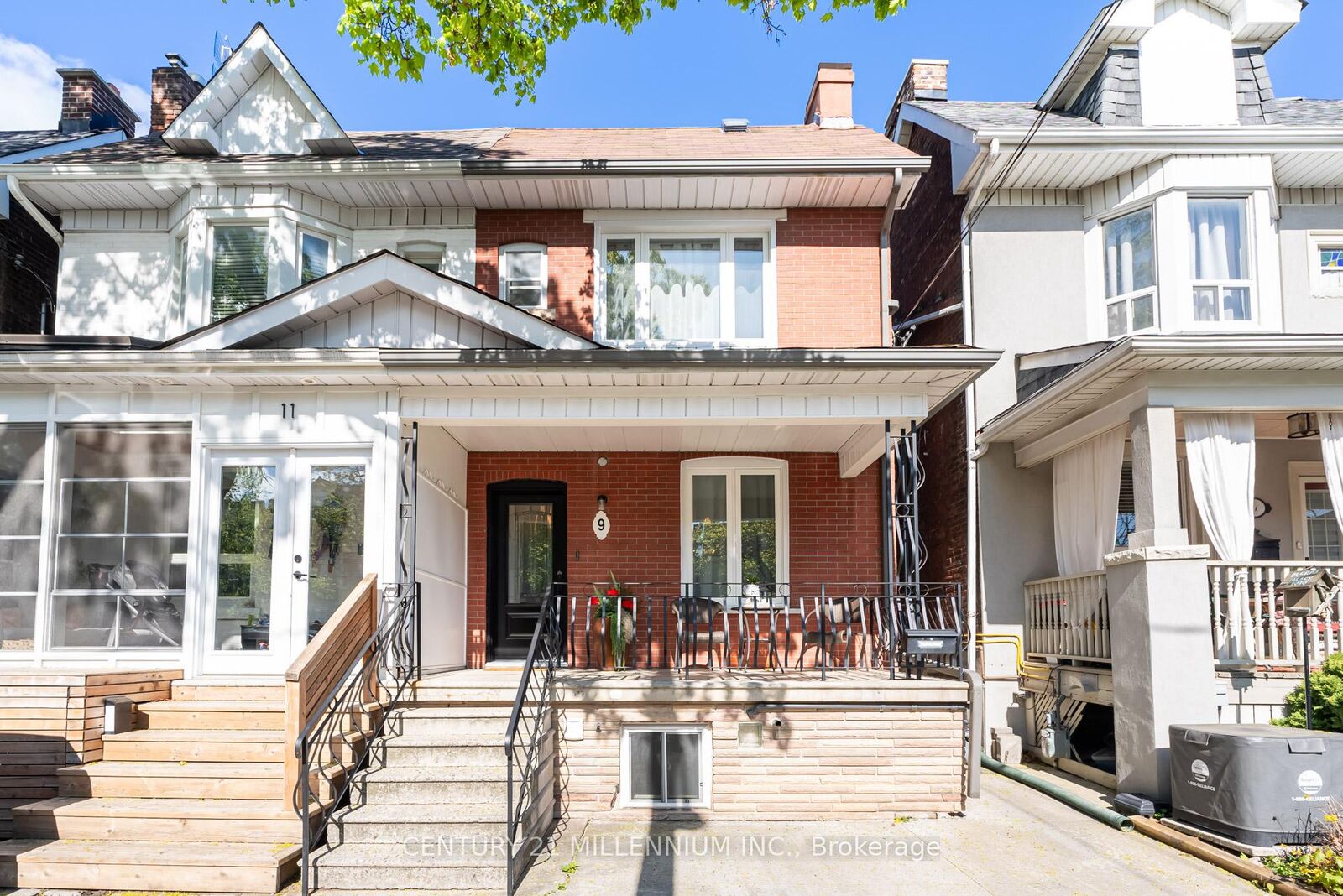 Property Photo: 9 Spring Grove Avenue ON M6N 3H2
