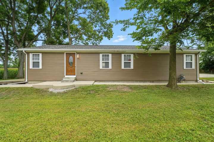 136 E Broadway Street  Urbana OH 43078 photo