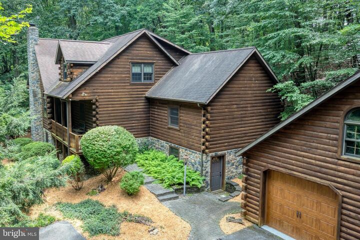 Property Photo:  264 Mount Hope School Road  PA 17584 