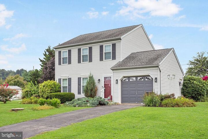 109 Morningside Drive  Red Lion PA 17356 photo