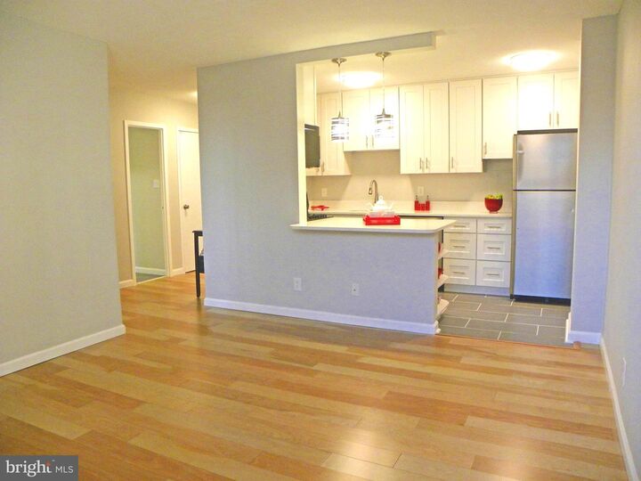 501 Slaters Lane 212  Alexandria VA 22314 photo
