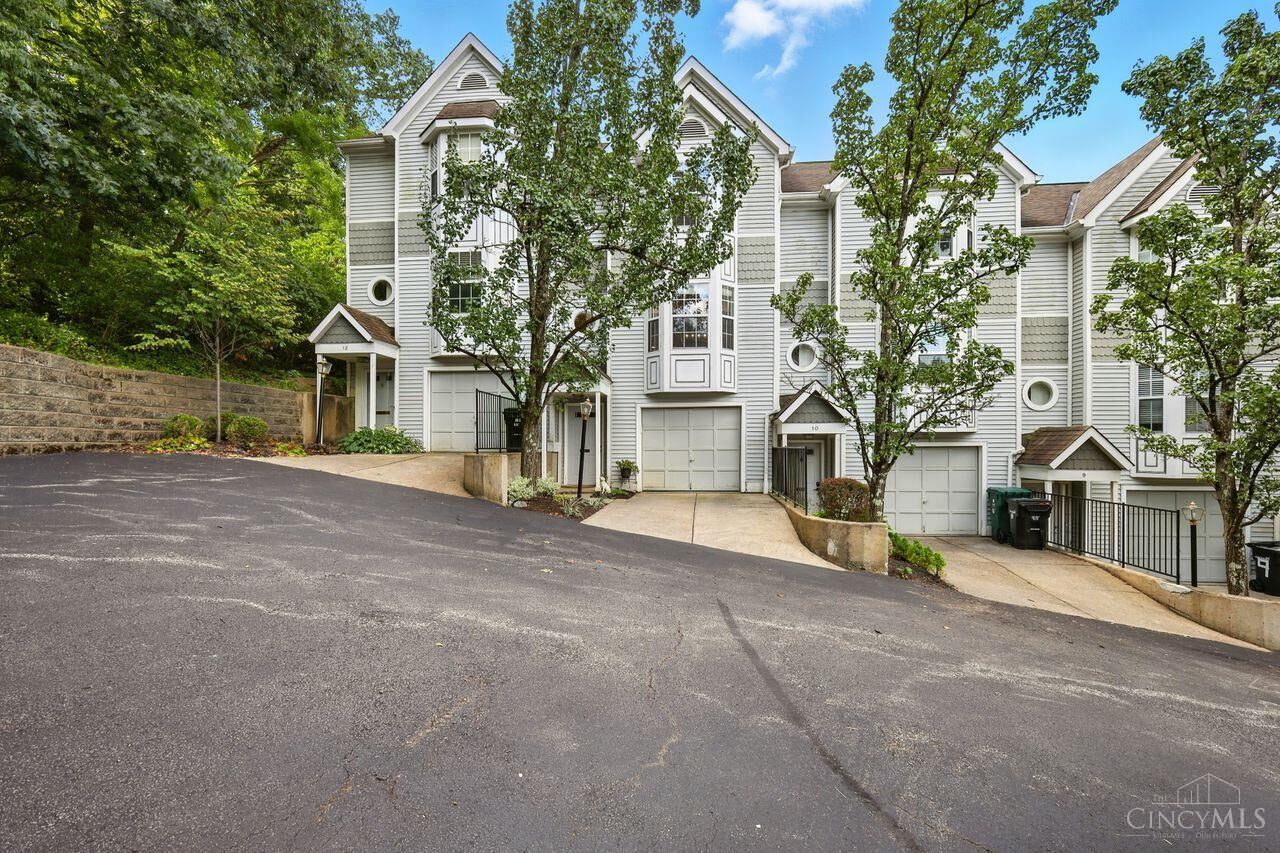 Property Photo:  600 Delta Avenue  OH 45226 