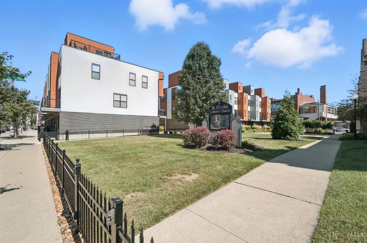 Property Photo:  3127 Madison Road  OH 45209 