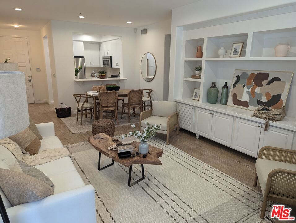 Property Photo:  7100 Playa Vista Dr  CA 90094 