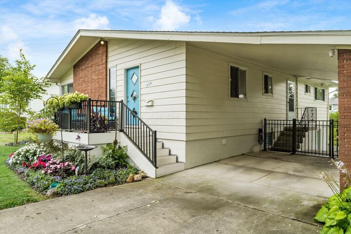 Property Photo: 359 Buena Vista Drive OH 43031