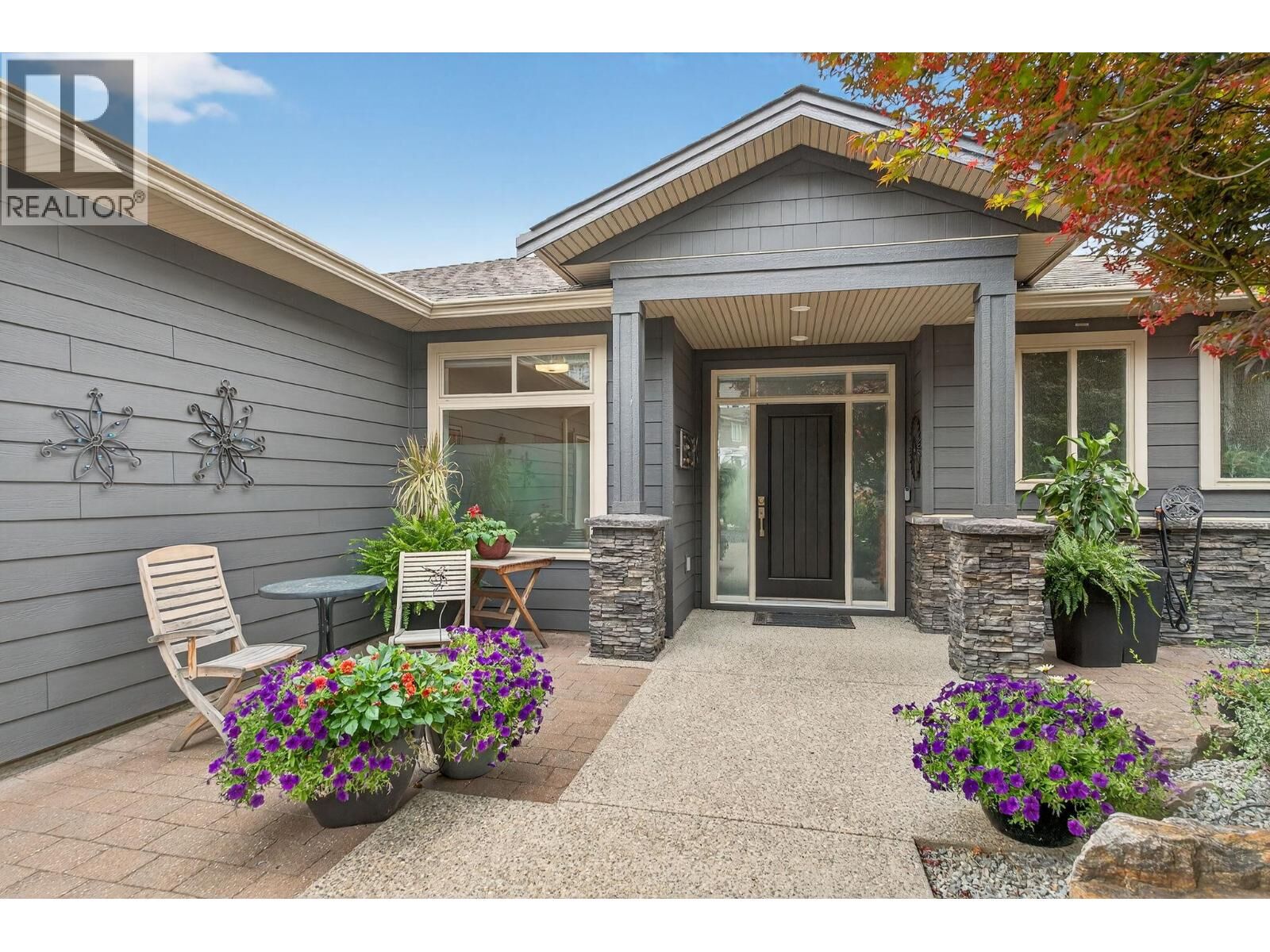 Property Photo: 3751 Lornell Court BC V0H 1X2