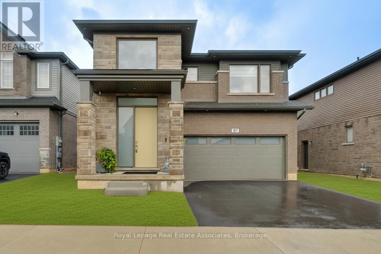 Property Photo: 87 Acacia Road ON L0S 1E1