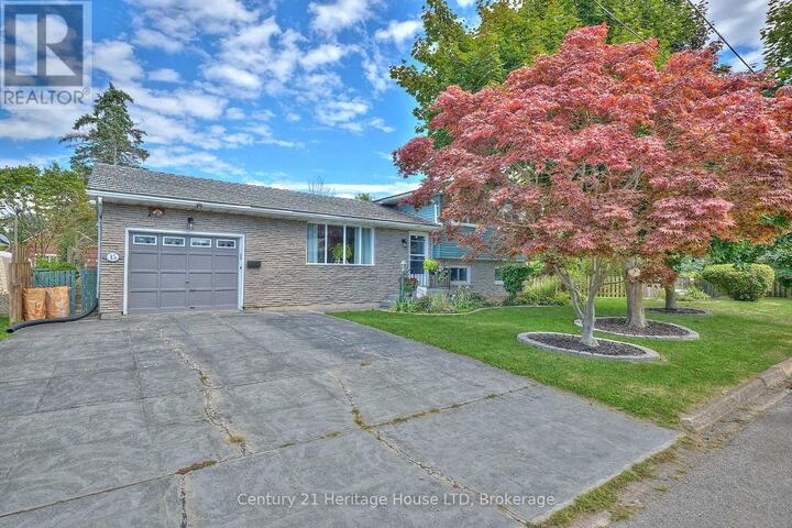 Property Photo: 15 Malkin Avenue ON L2A 5H9