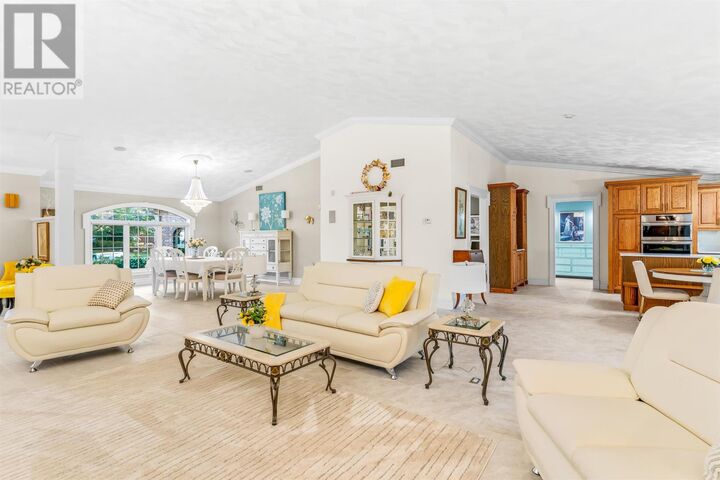 Property Photo: 5 Harris Court PE C1N 5R7