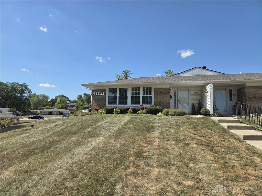 Property Photo:  5897 Troy Villa Boulevard  OH 45424 