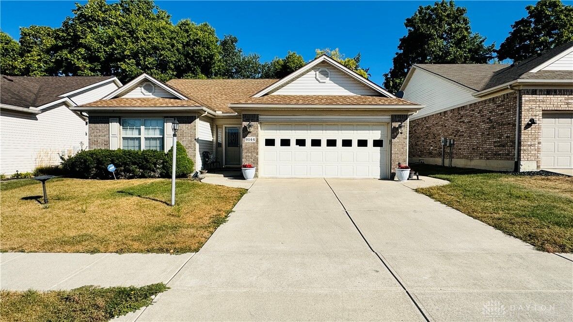Property Photo:  9144 Rolling Greens Trail  OH 45342 