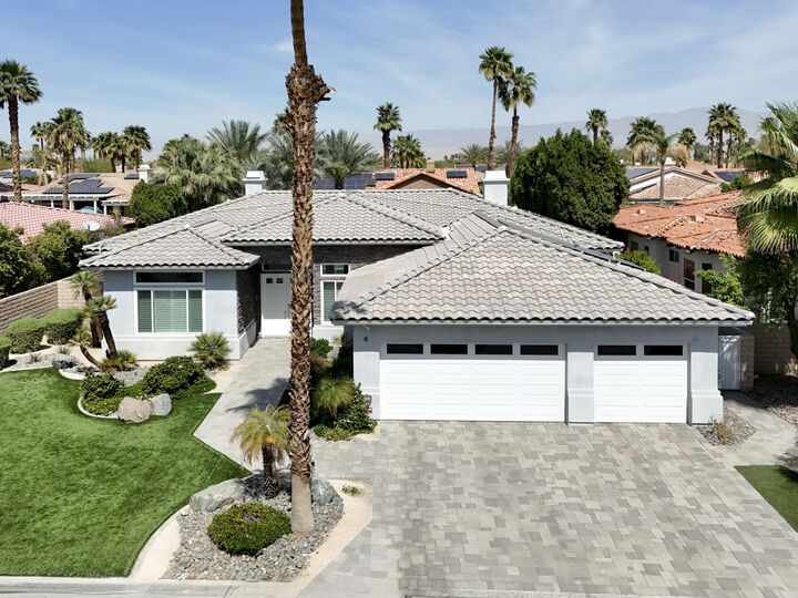 Property Photo: 6 Taylor Avenue CA 92260