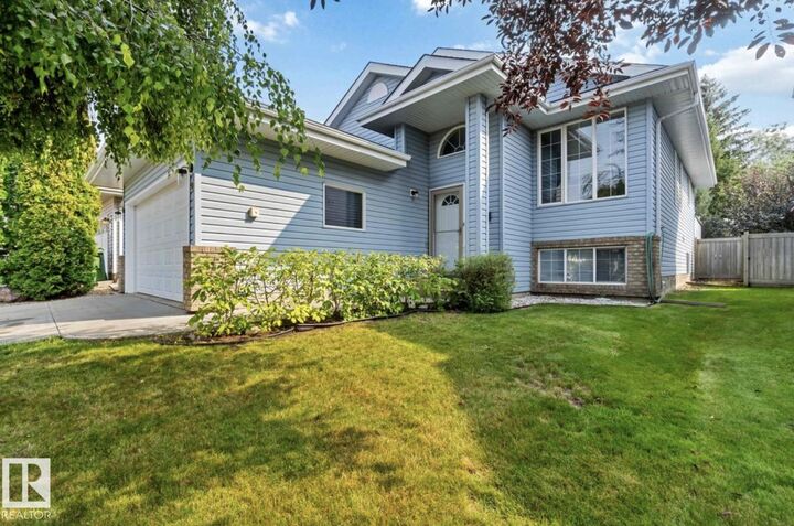 19 Westwood Green  Fort Saskatchewan AB T8L 4G3 photo